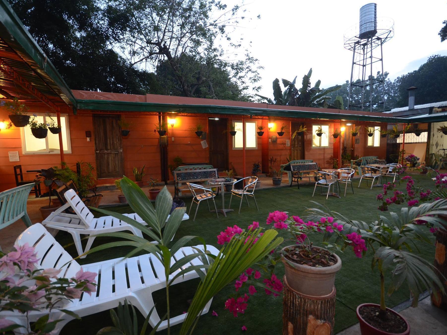 Airportside Inn Puerto Princesa Ngoại thất bức ảnh