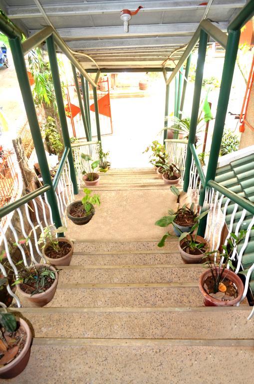 Airportside Inn Puerto Princesa Ngoại thất bức ảnh
