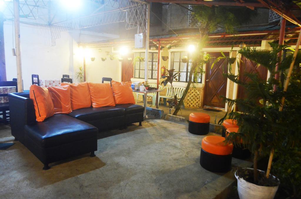 Airportside Inn Puerto Princesa Ngoại thất bức ảnh